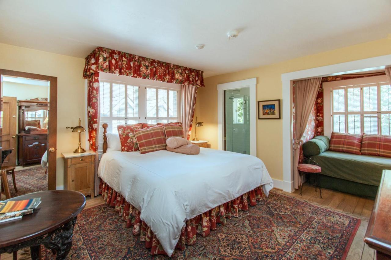 Sea View Inn - Carmel Екстериор снимка